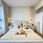 M Vertica Kl City Residences By The Conts